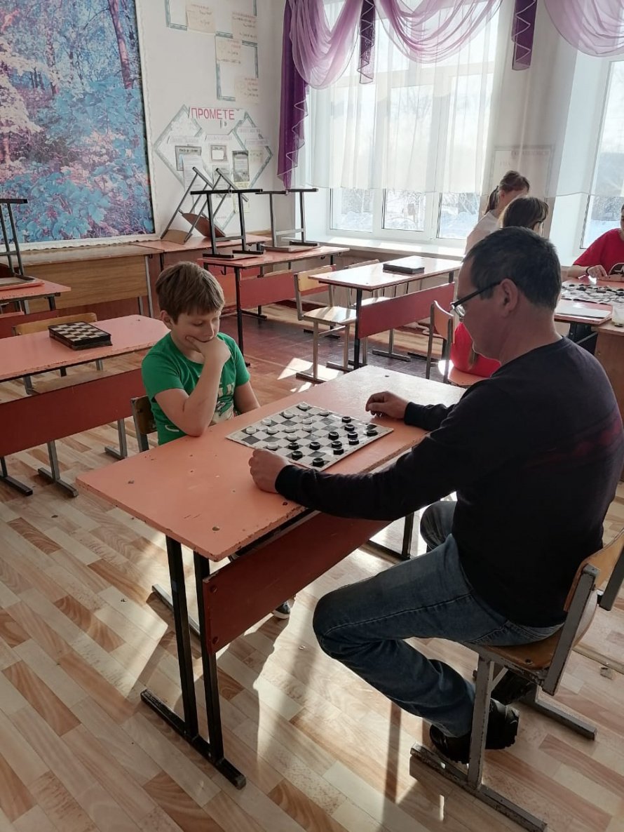 Спорт любить — здоровым быть