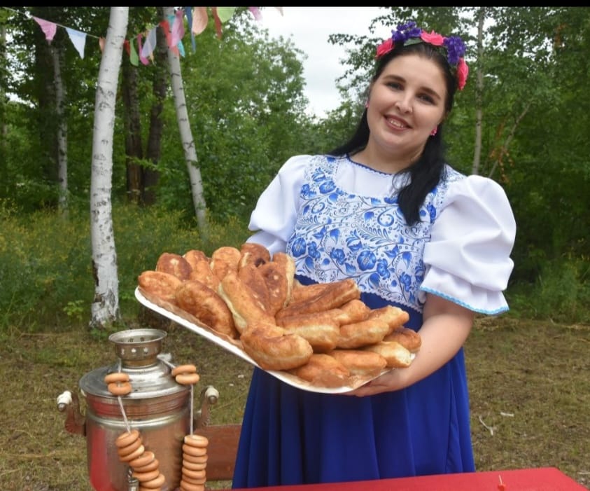 Праздник семейного пирога