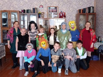  «Веселись ребятки, наступили Святки» 