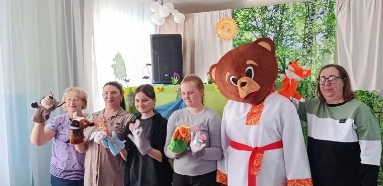 Кукольный спектакль "Давай дружить"